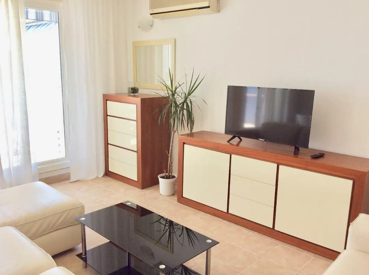 Beach Apartment Lux View 스플리트 0*,  크로아티아